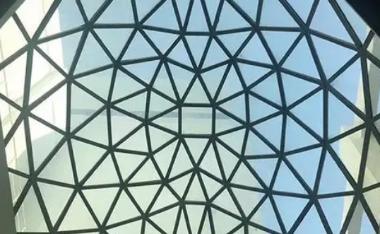 不同形状的玻璃幕墙面积计算方法--毅源钢结构