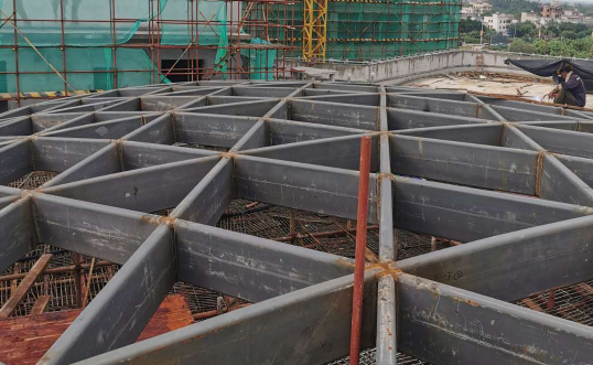 广州钢结构屋顶施工流程与质量控制